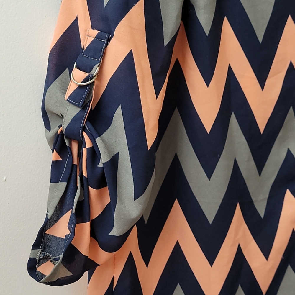 Shirt - Picture 2 of 3